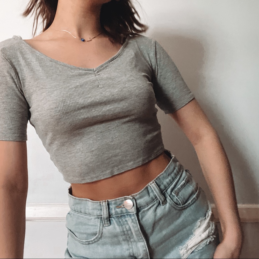 Gray Ribbed Crop Top
